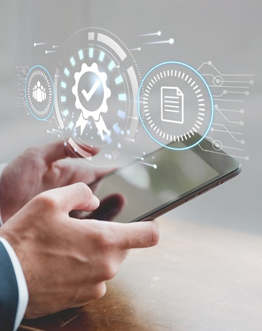 Outils gratuits pour vos démarches Qualiopi : livre blanc, guide, glossaire et modèles de documents.